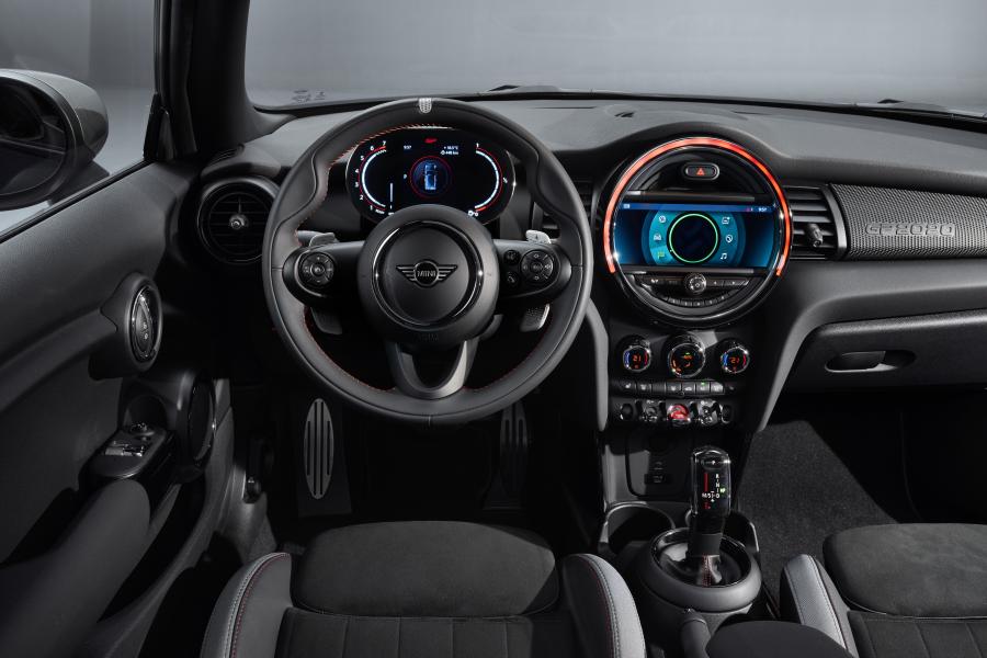 Торпедо Mini John Cooper Works GP (F56) 2020 года  (WW) (фото 35 из 70)